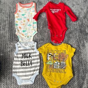 Baby NB size clothes bundle.